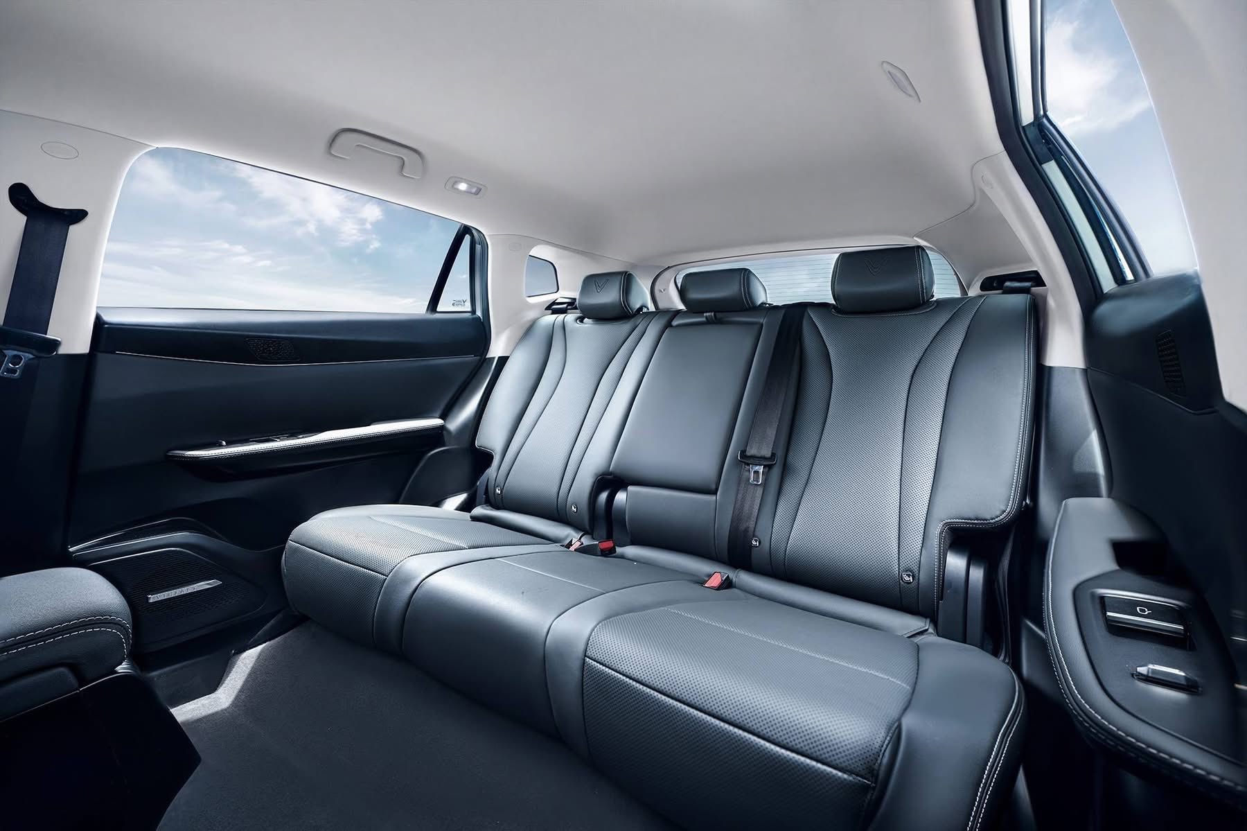 VF8 ALL NEW - Ảnh 11